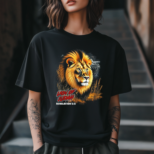 Lion of Judah Oversized Christian T-Shirt – Revelation 5:5 Bible Verse Streetwear Tee (Unisex)